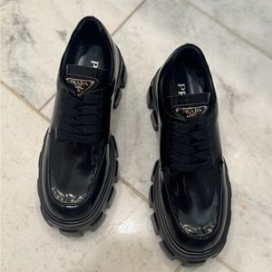 Prada Lace Up Women’s Monolith Lug Sole Derby Lace-Up Loafers